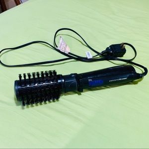 Infiniti Pro by Conair Spin Air Brush
